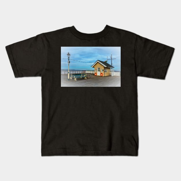 On Penarth Pier, South Wales Kids T-Shirt by IanWL